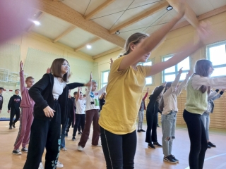 Skakanka DANCE 14