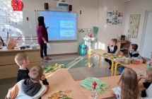 klasa 1 w trakcie jesiennych zagadan na warsztatach terapeutycznych