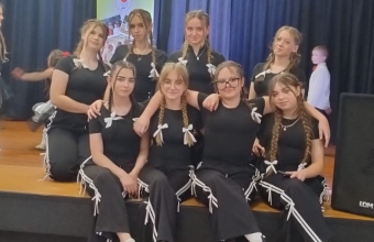 Uczennice SP w Dziadowicach na XVII Turnieju Tańca