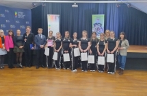 Uczennice SP w Dziadowicach na XVII Turnieju Tańca