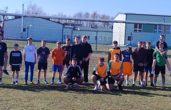 druzyny zlozone z uczniow szkol w Milaczewie i Dziadowicach