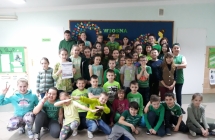 zielony